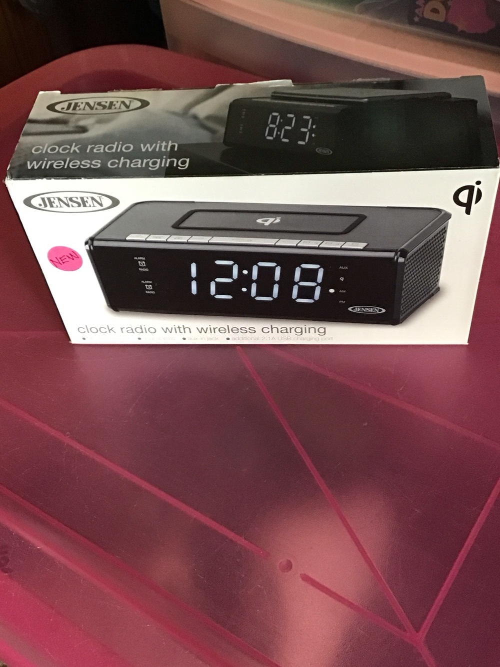 Jensen Black Clock Radio with Wireless Charging